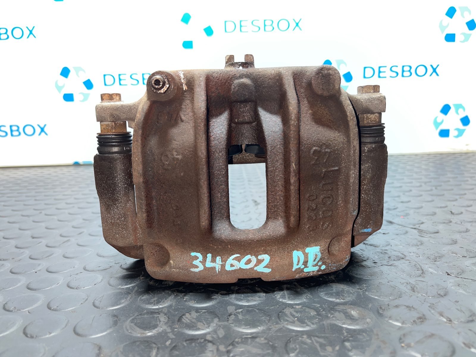 PINZA DE FRENO DELANTERA IZQUIERDA